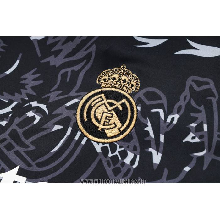 Tracksuit
 Real Madrid Dragon Short Sleeve
 2024-2025 Black
 - Shorts

